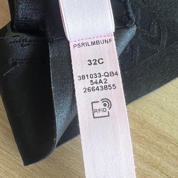 VICTORIA'S SECRET BARE Open Plunge Bra 32C Black - Picture 6 of 9